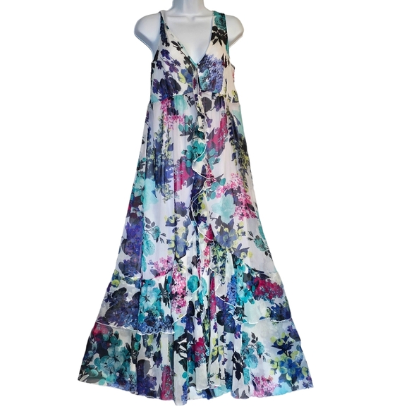 Chelsea & Theodore Dresses & Skirts - Chelsea & Theodore Floral Flowy Maxi Smocked Back Tiered Chiffon Dress Sz M